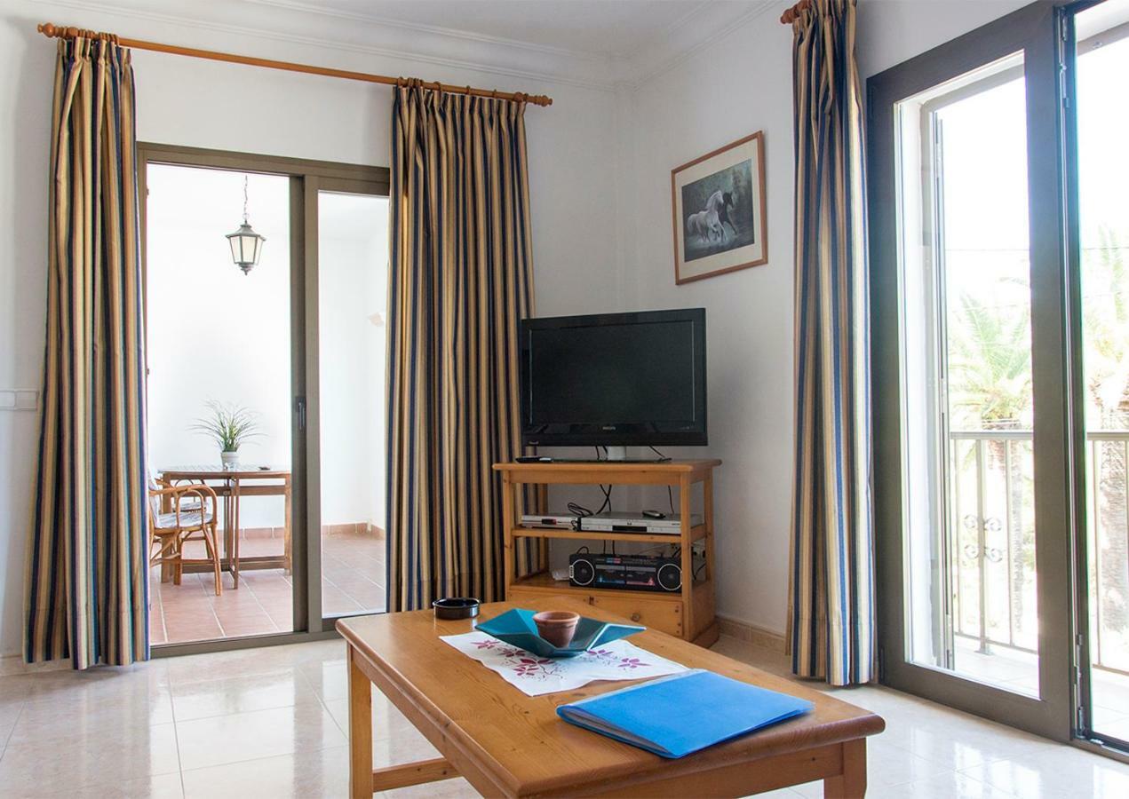 Apartamentos Vista Al Puerto Cala Figuera  Exterior photo