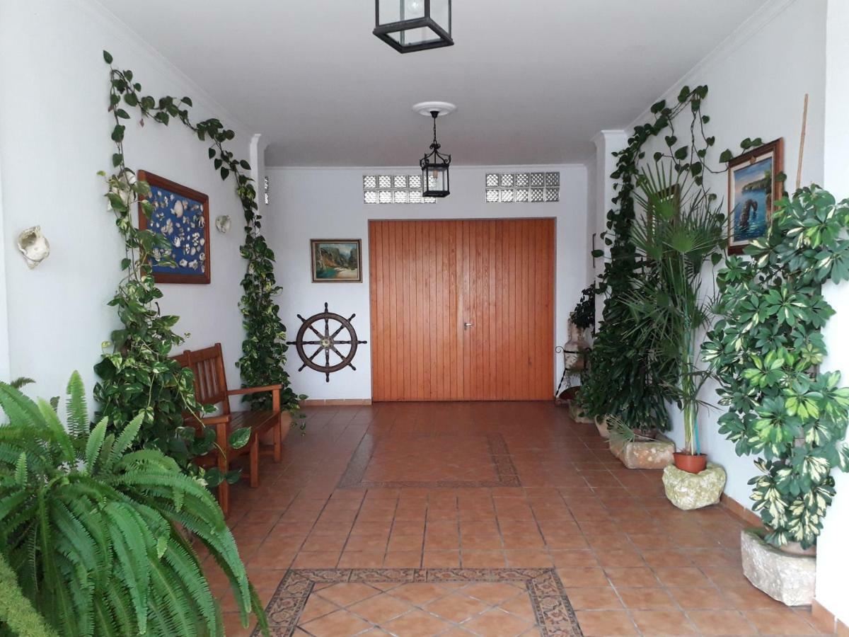 Apartamentos Vista Al Puerto Cala Figuera  Exterior photo