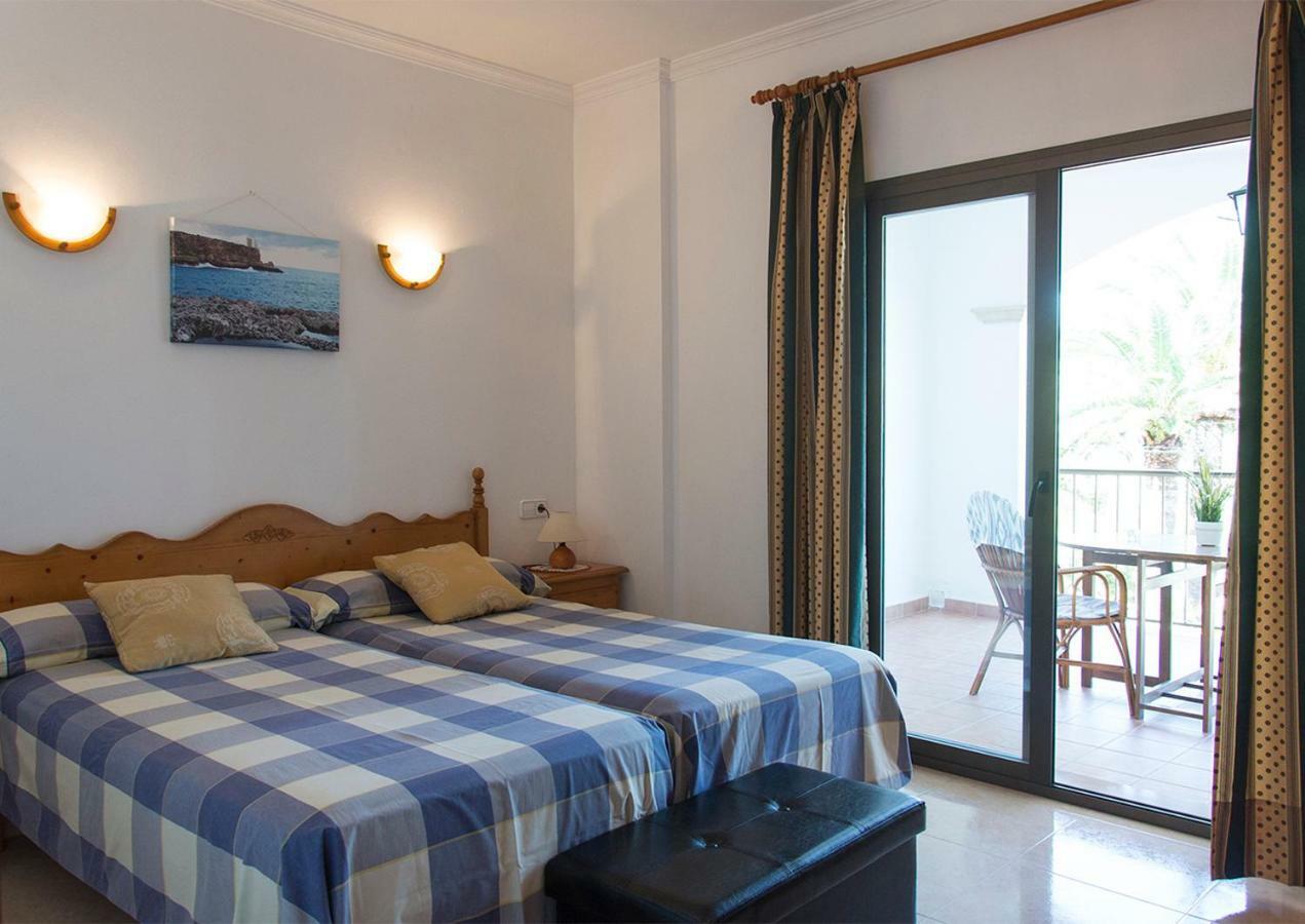 Apartamentos Vista Al Puerto Cala Figuera  Exterior photo